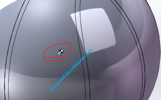 SolidWorks质心旁边有个小人图标是什么意思?